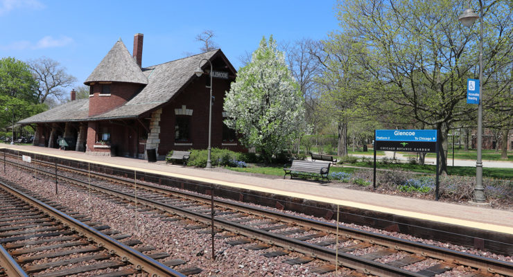 Glencoe Metra Station image